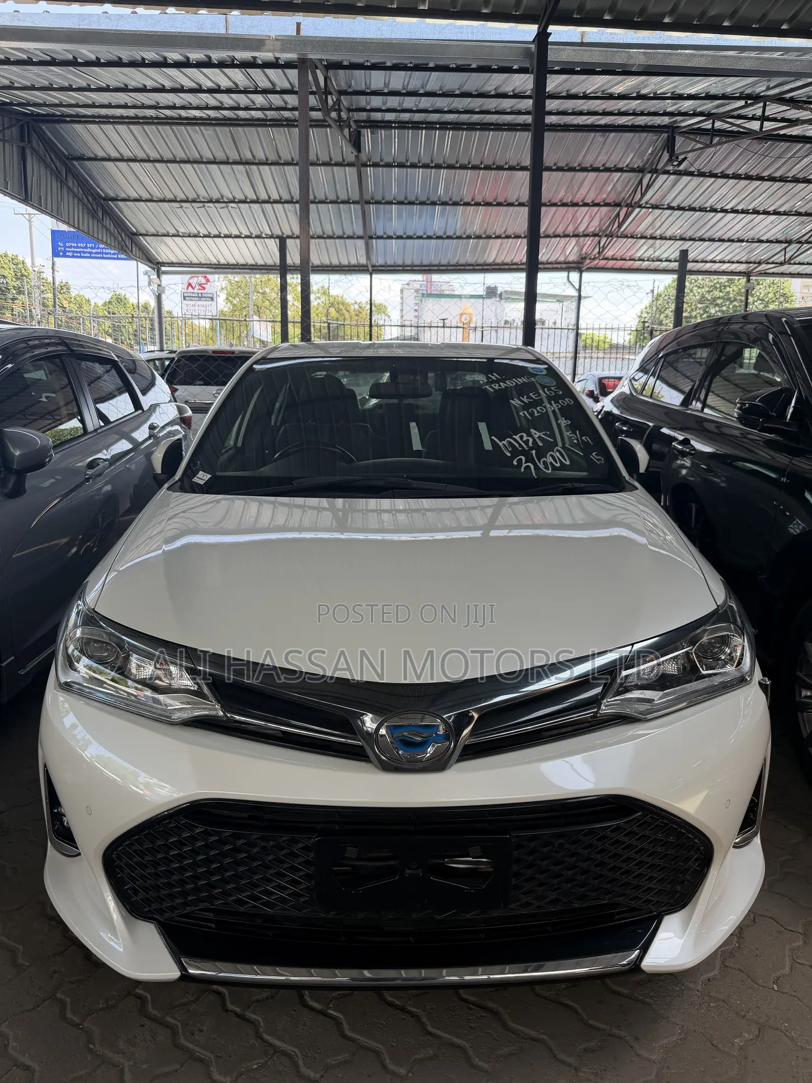 Toyota Axio 1.3 X 2WD 2019 White