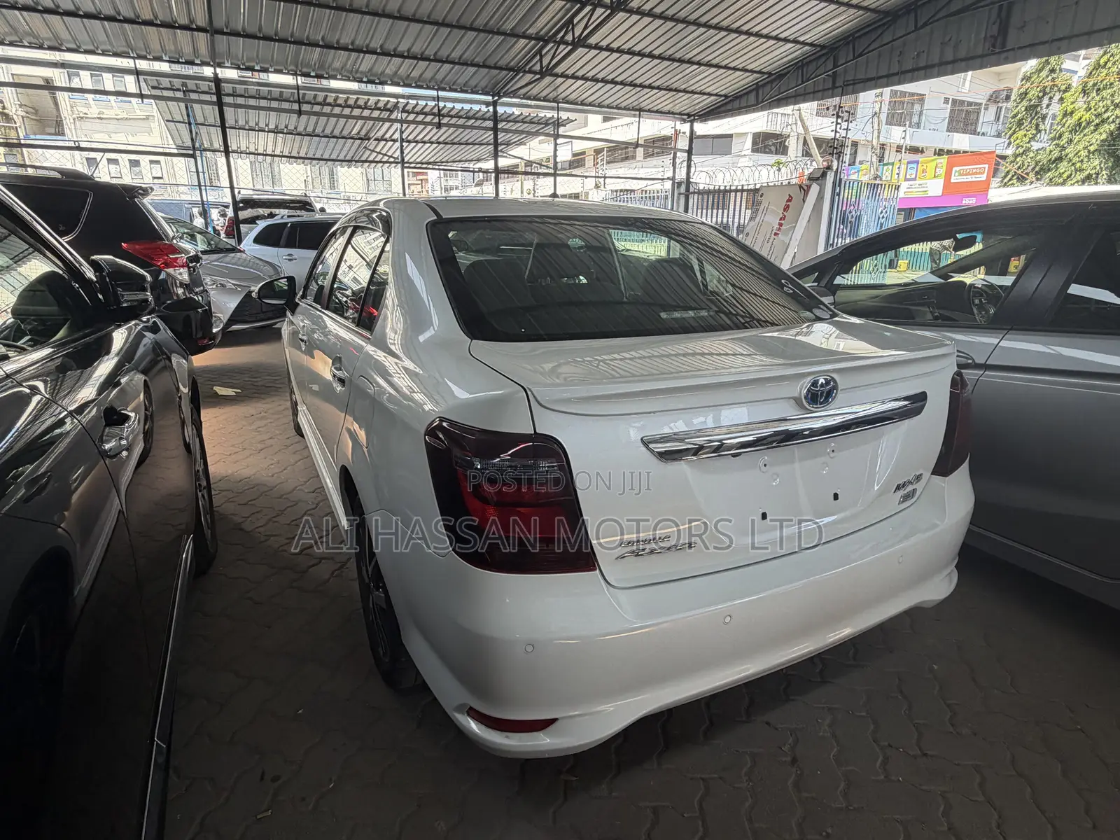 Toyota Axio 1.3 X 2WD 2019 White