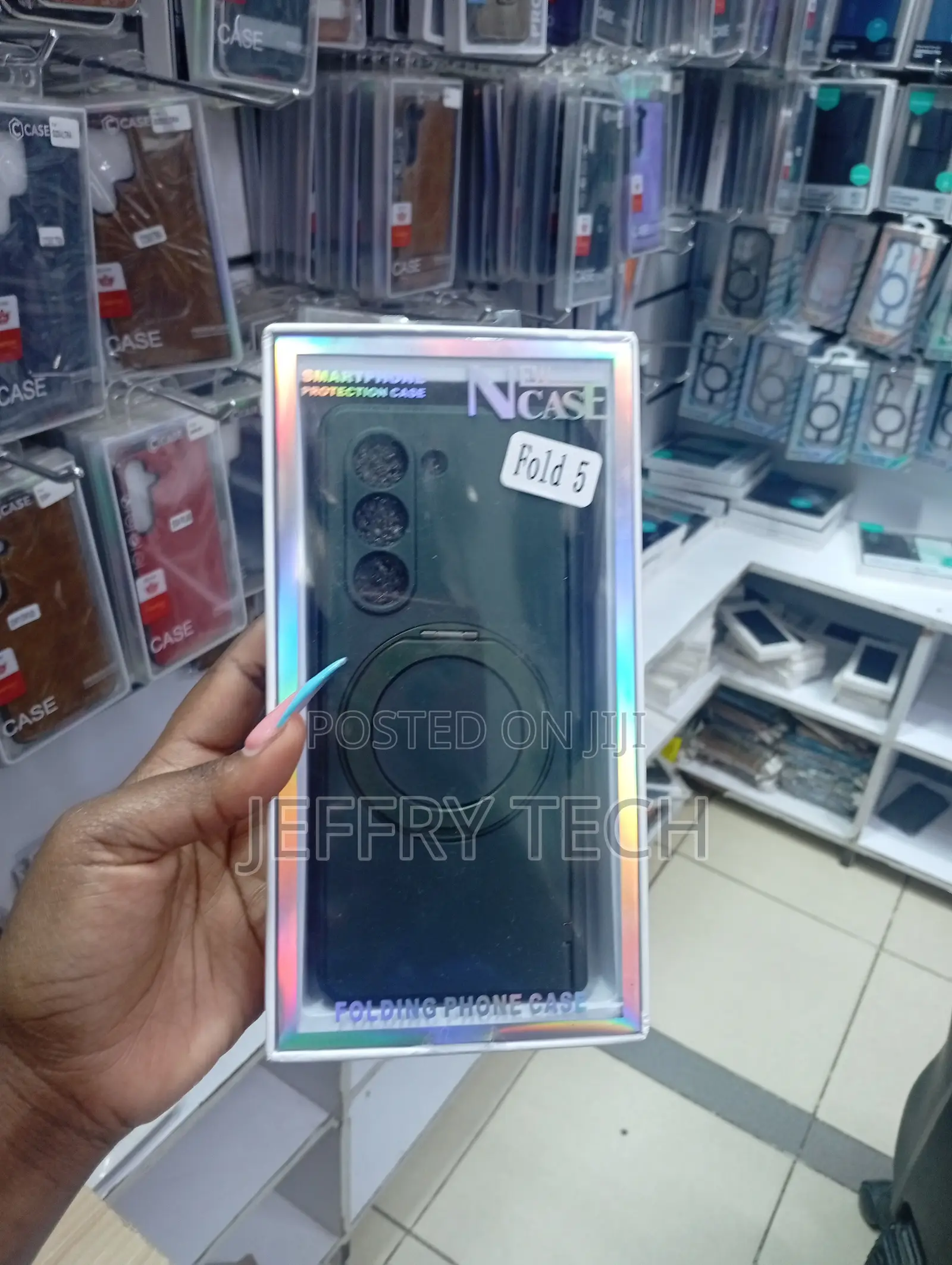 Dark Green Case With Magnetic Ring for the Samsung Galaxy Z Fold 5.