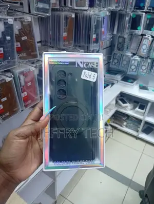 Dark Green Case With Magnetic Ring for the Samsung Galaxy Z Fold 5.