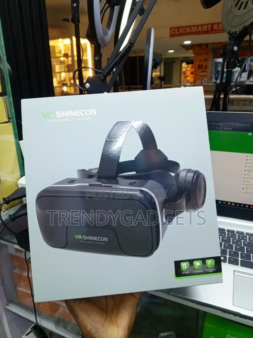 Shinecon VR Glasses for Phone With Remote & Adjustable Focus Lenses