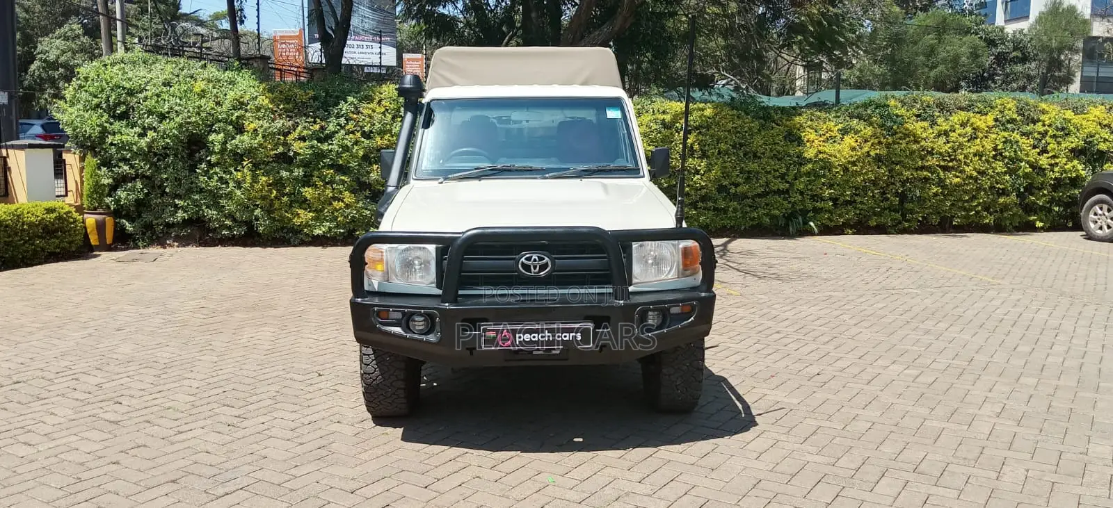 Toyota Land Cruiser 2016 Beige