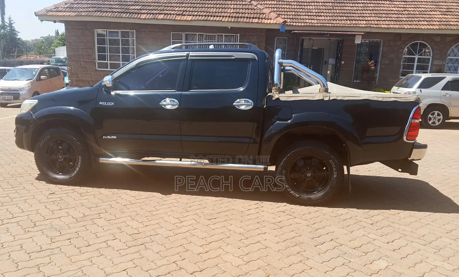 Toyota Hilux 2015 Black