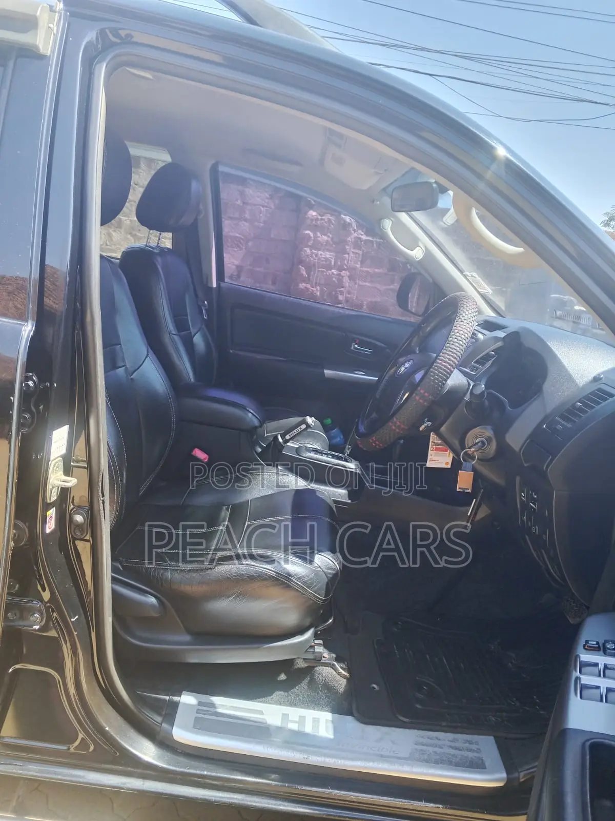 Toyota Hilux 2015 Black