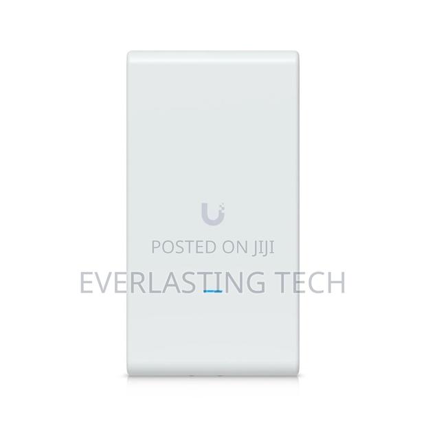 UniFi 6 Mesh Pro Indoor/Outdoor WiFi 6 AP (U6-Mesh-Pro)