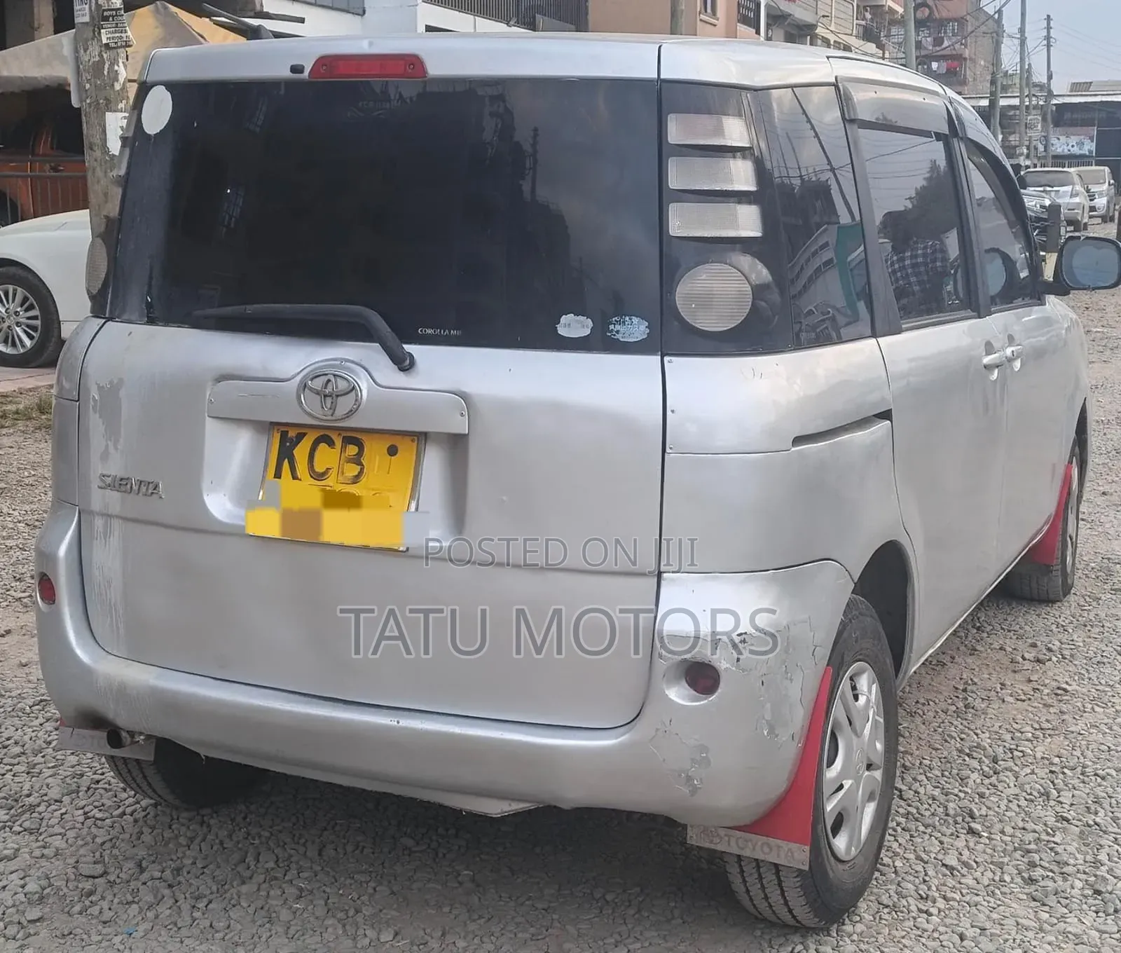 Toyota Sienta 2008 Silver