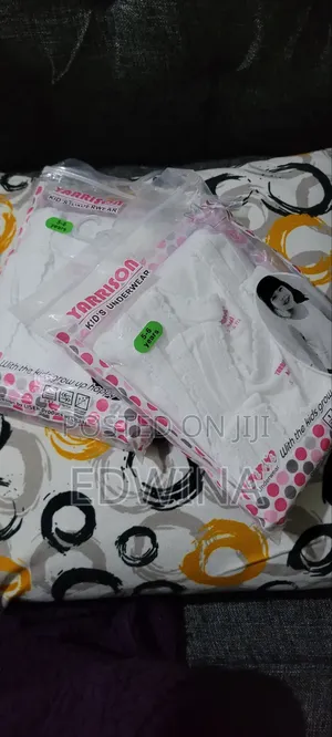 Yarrison Vest