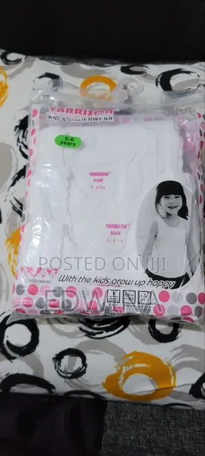 Yarrison Vest