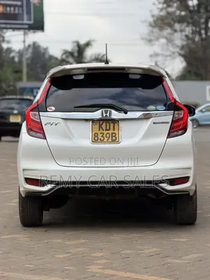 Honda Fit 2018 White