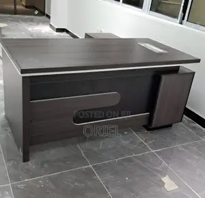 Office Desk : Manager’s Executive Corporate Desk - 160CM