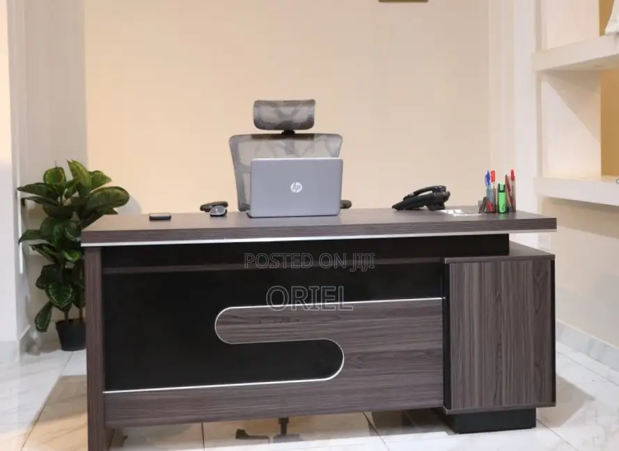 Office Desk : Manager’s Executive Corporate Desk - 160CM