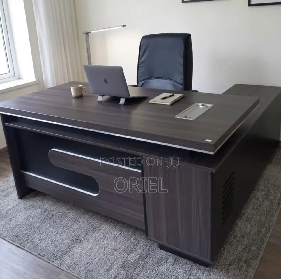 Office Desk : Manager’s Executive Corporate Desk - 160CM