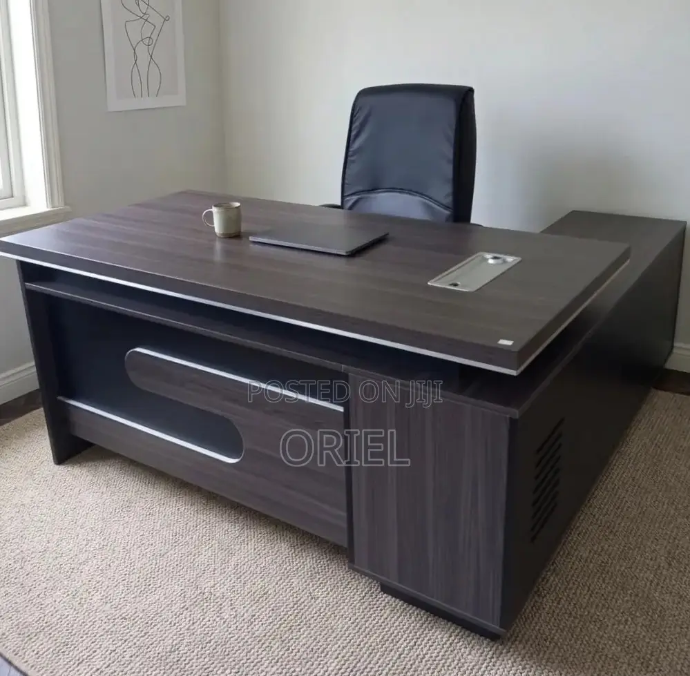 Office Desk : Manager’s Executive Corporate Desk - 160CM