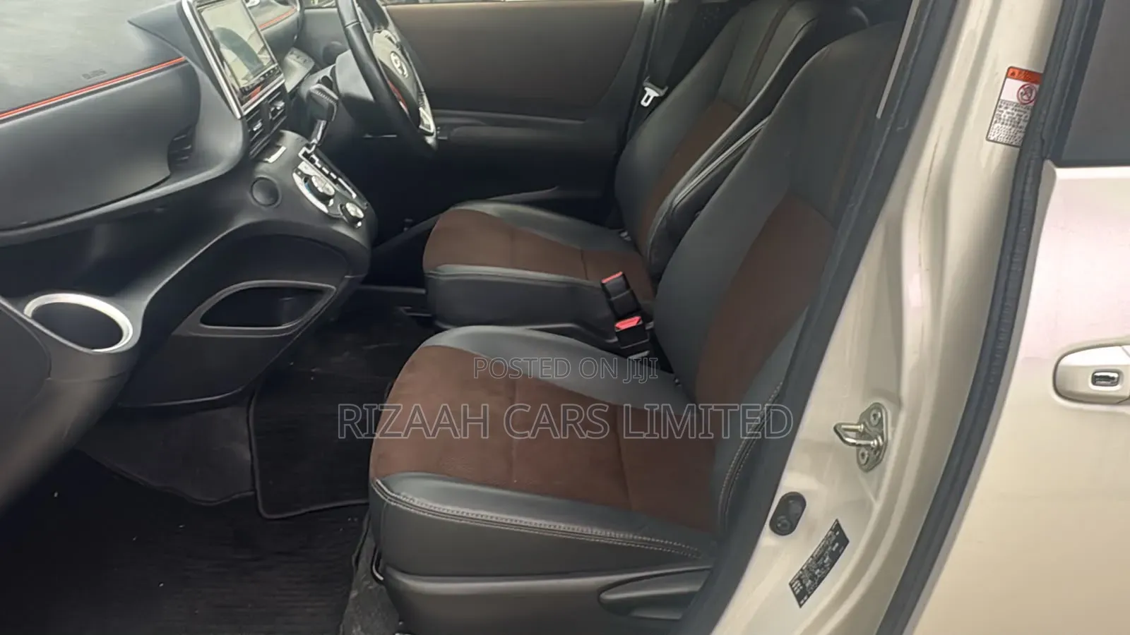 Toyota Sienta 2020 White