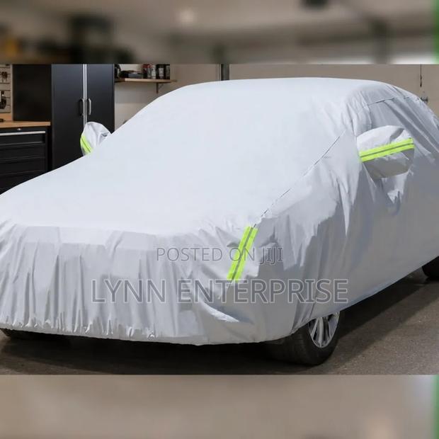 High Quality Universal Grey Car Cover With Fleece on the Inside Part