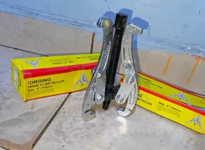 Heavy-Duty 3-Jaw Gear Puller
