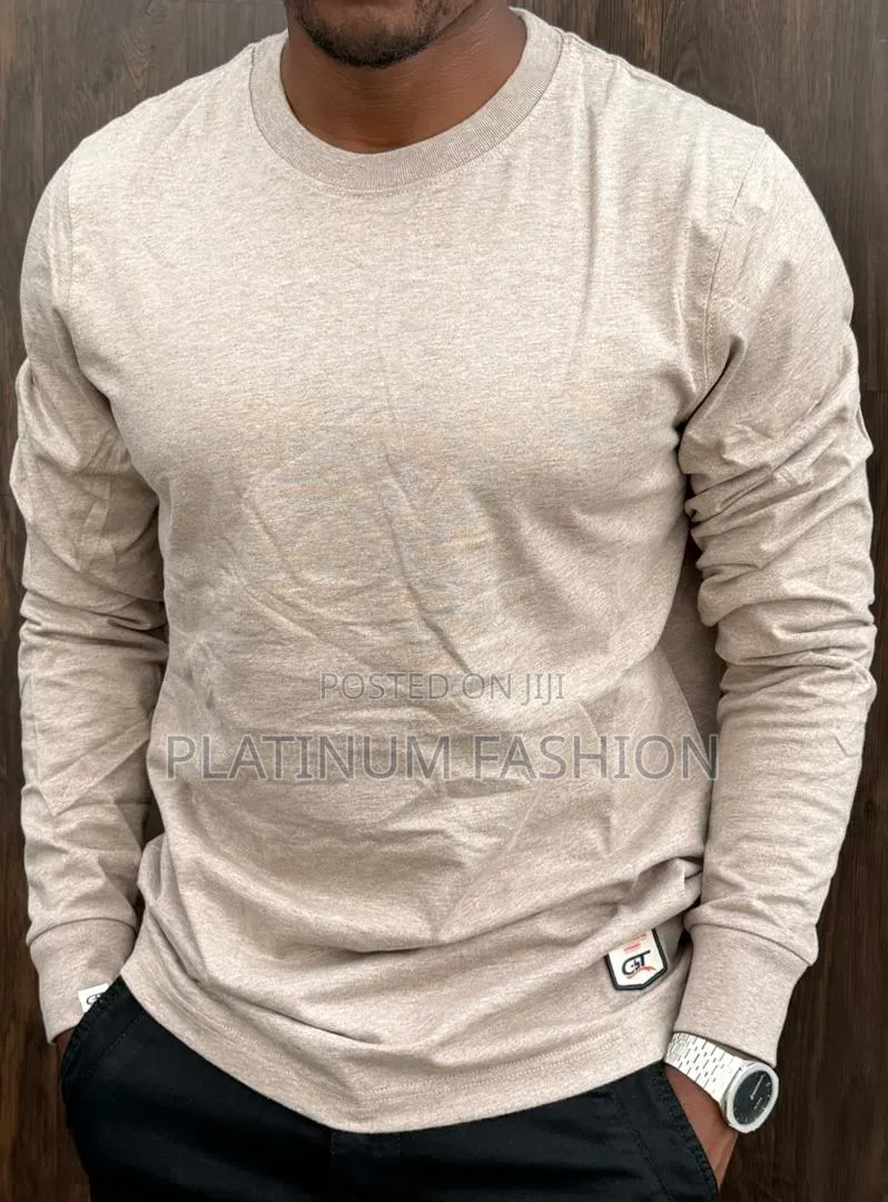 Sweetshirt