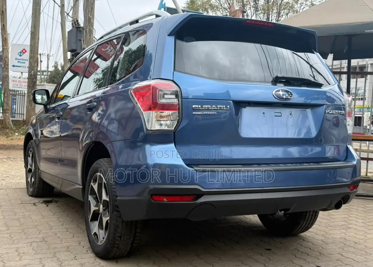 Subaru Forester Premium AWD 2019 Blue