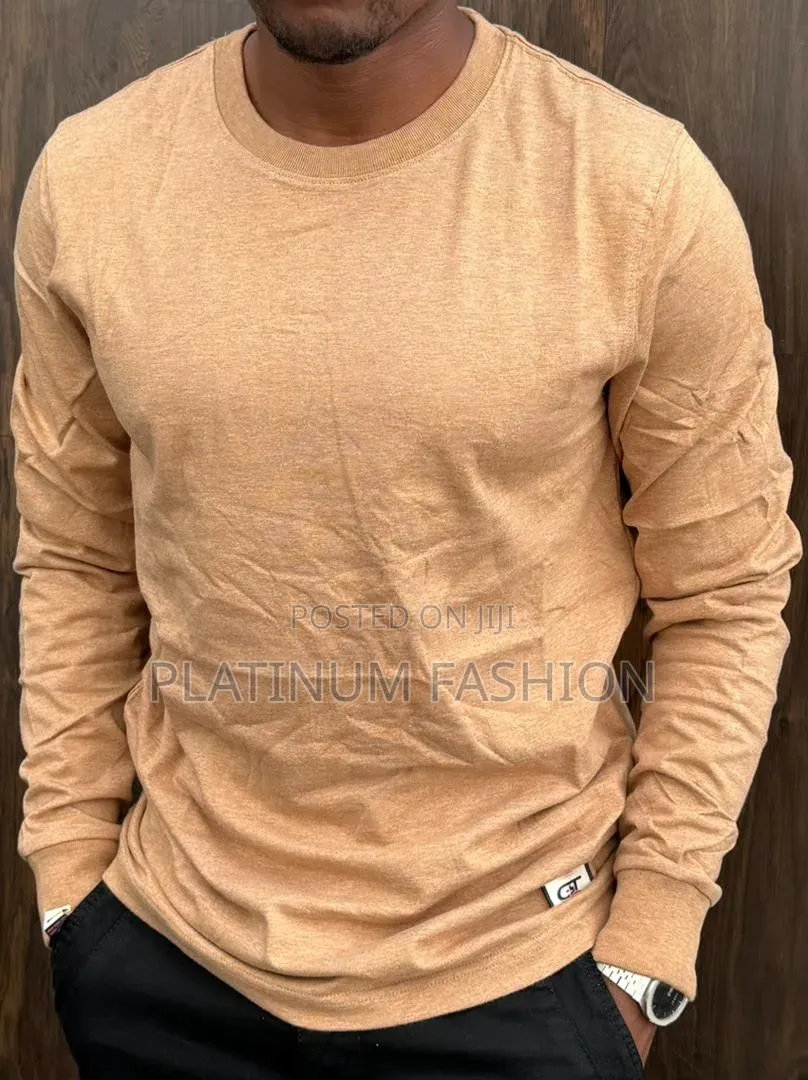 Sweetshirt