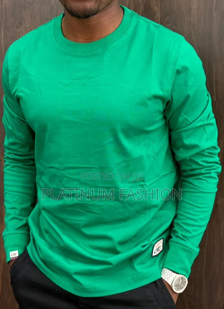 Sweetshirt