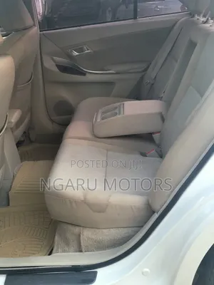 Toyota Premio 2012 White