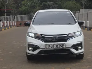 Honda Fit 2018 White