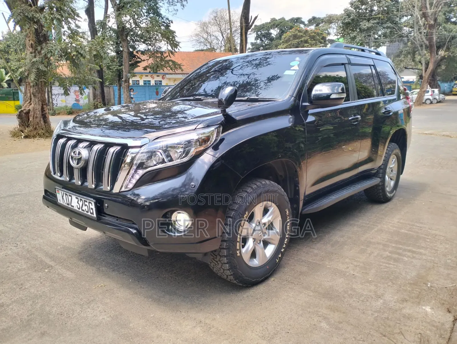 Toyota Land Cruiser Prado 2012 Matt Black