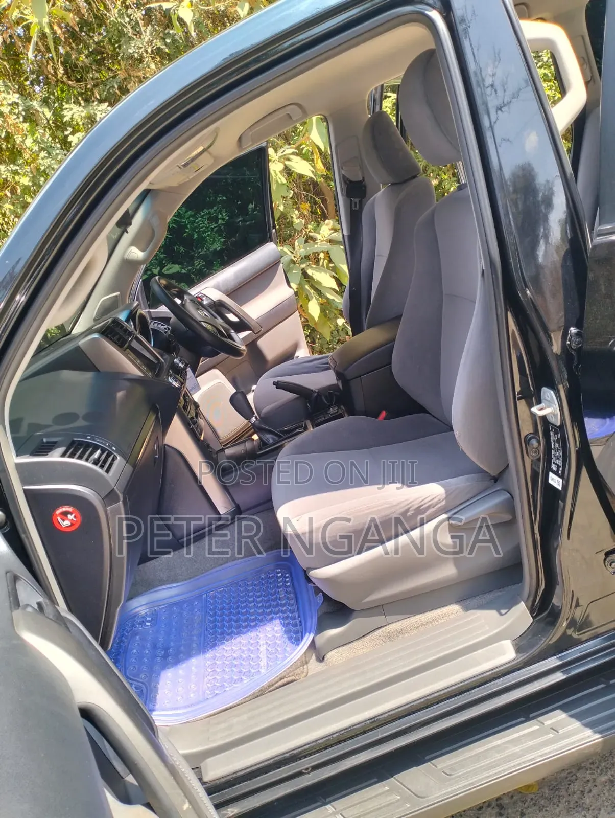 Toyota Land Cruiser Prado 2012 Matt Black