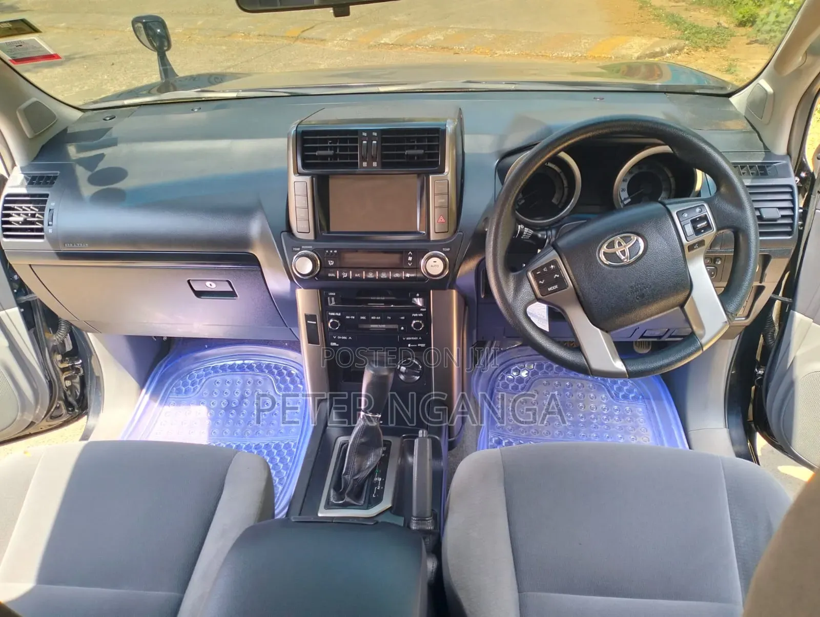 Toyota Land Cruiser Prado 2012 Matt Black