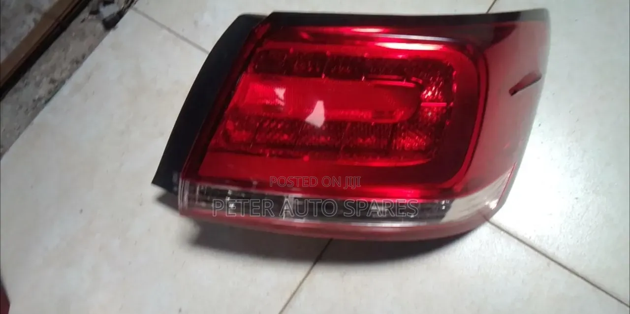 Premio 270 Taillight