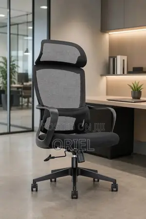 Office Chair : Swivel High Back Chair