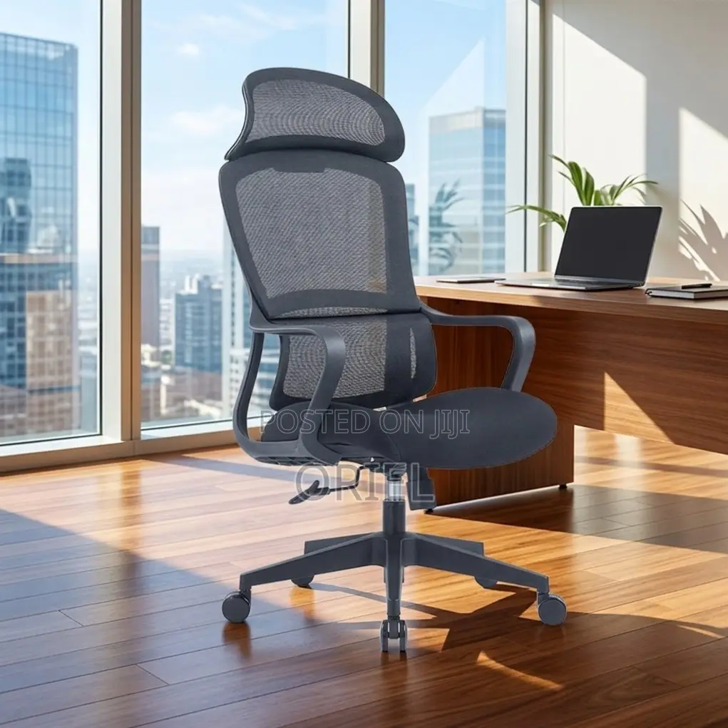 Office Chair : Swivel High Back Chair