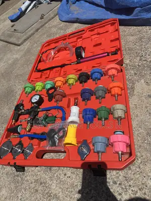 New Italian Radiator Leak Tester