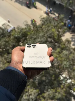 Apple iPhone 13 256 GB