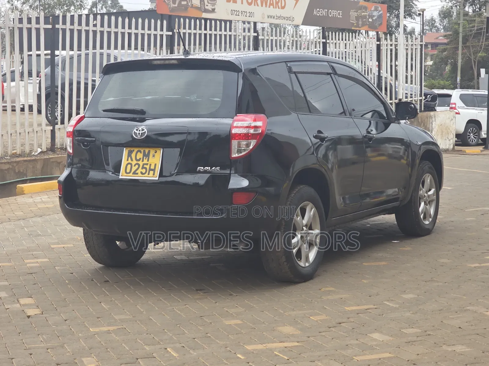 Toyota RAV4 2010 Black