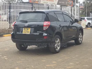 Toyota RAV4 2010 Black