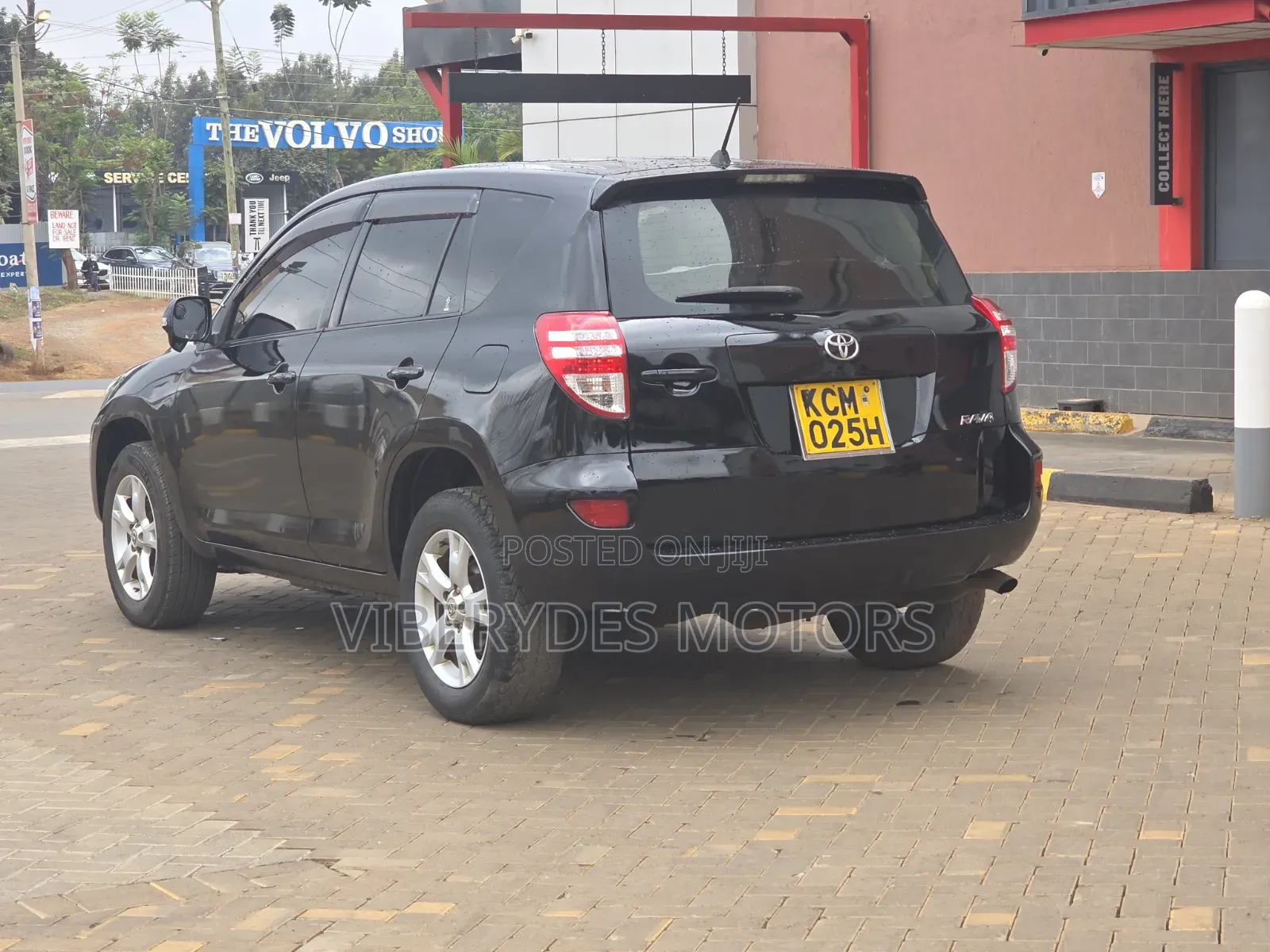 Toyota RAV4 2010 Black