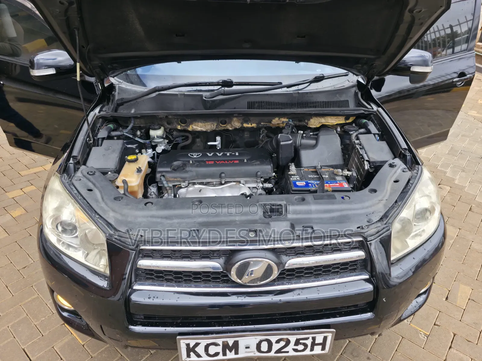 Toyota RAV4 2010 Black
