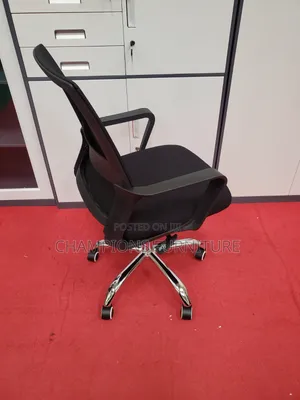 Fixed Armrests Midback Office Chair