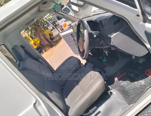 Toyota Land Cruiser 2013 White