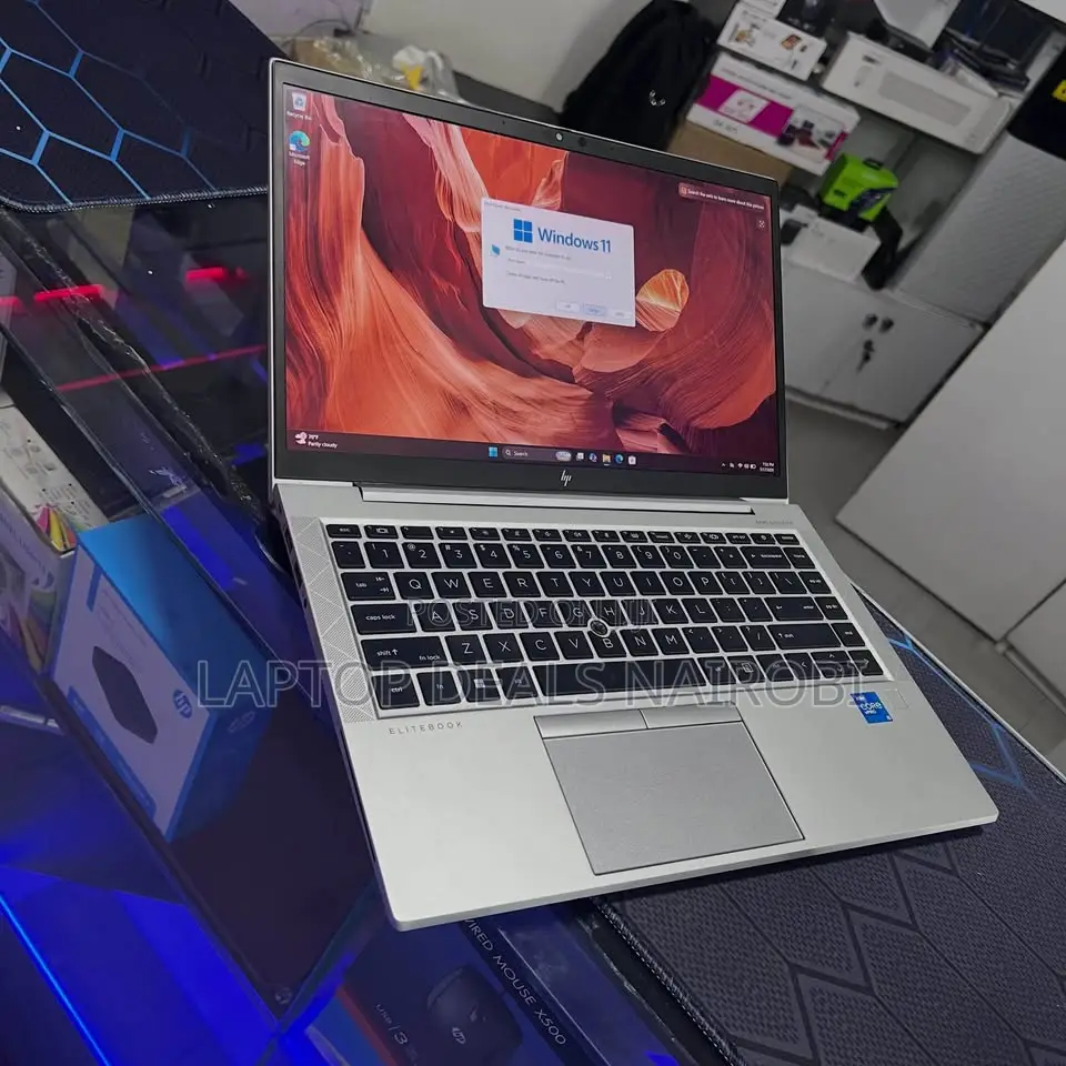 Laptop HP EliteBook 840 G8 16GB Intel Core i7 SSD 512GB