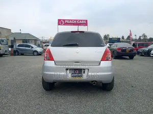 Suzuki Swift 2010 Silver
