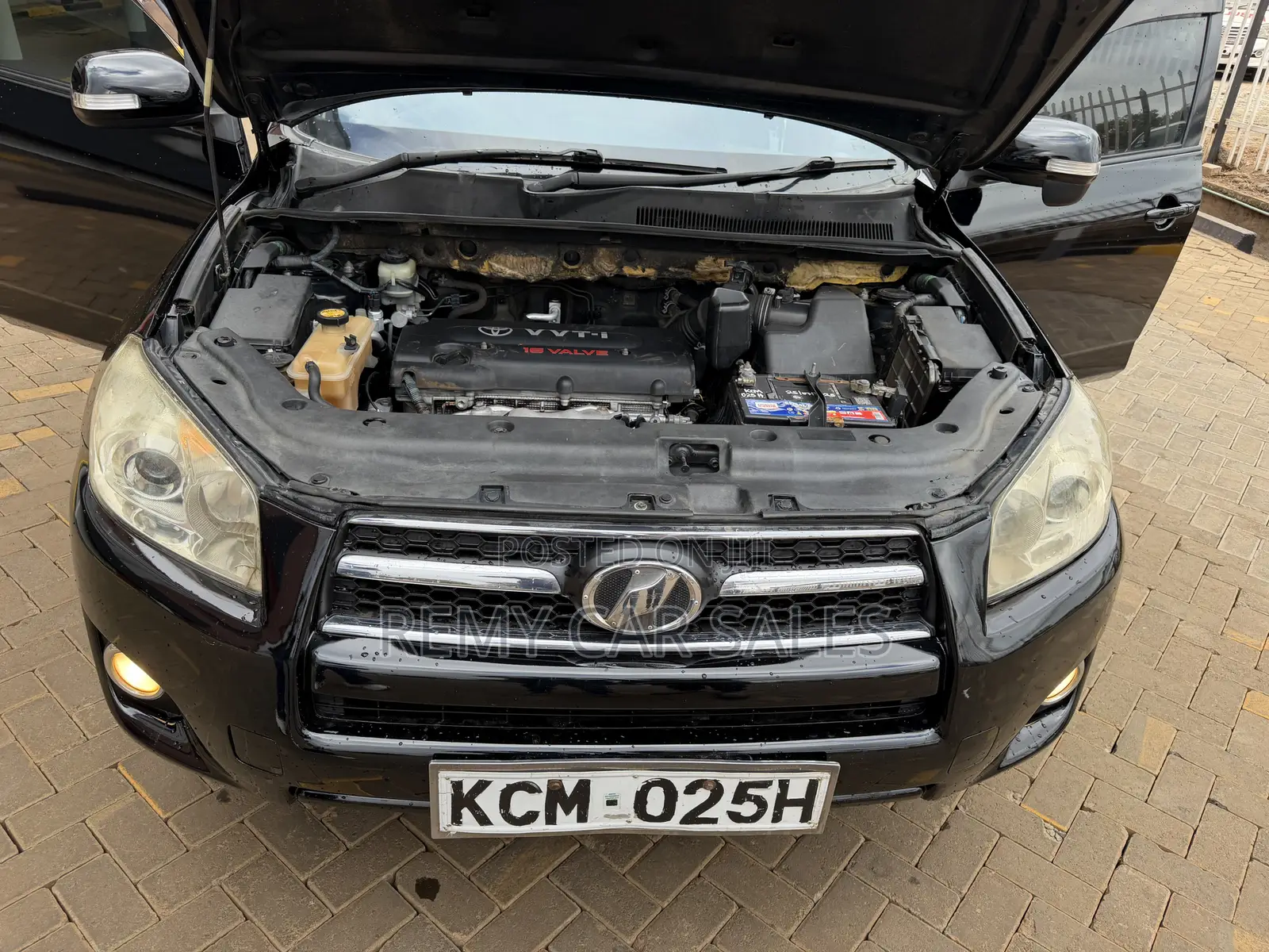 Toyota RAV4 2010 Black
