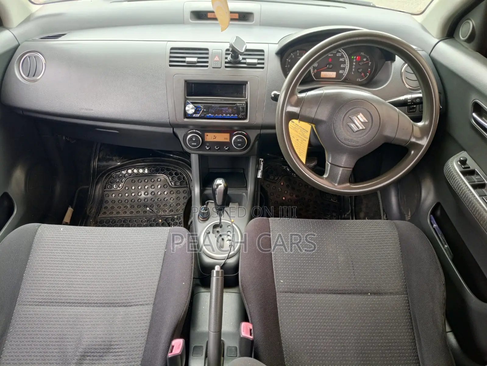 Suzuki Swift 2010 Silver