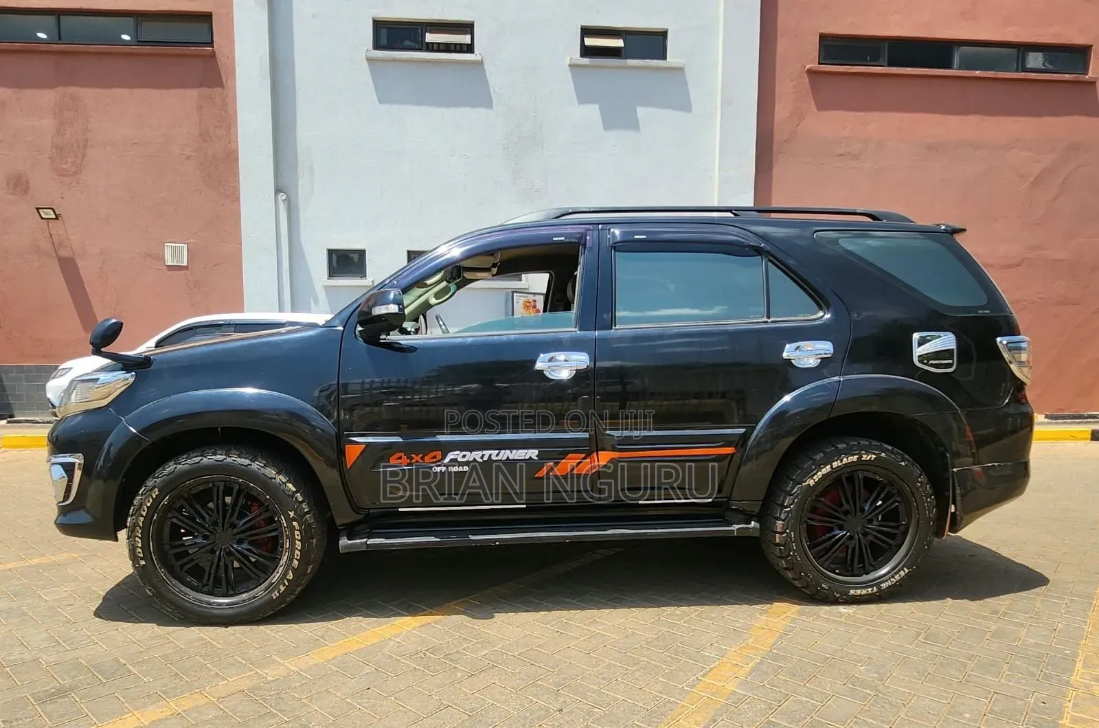 Toyota Fortuner 2014 Black