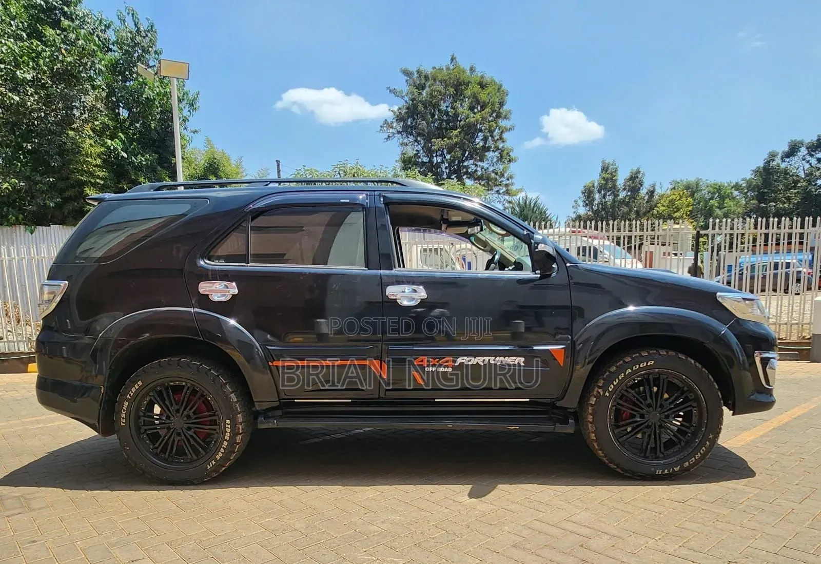 Toyota Fortuner 2014 Black