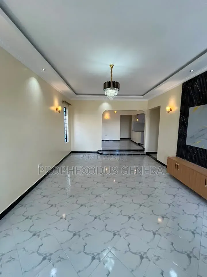 3bdrm Bungalow in Nkoroi for sale