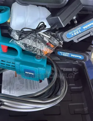Cordless Car Washer 
198 Volts