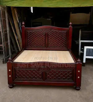 Imperial 5x6 Mahogany Bed | Luxury Carved Wooden Bed