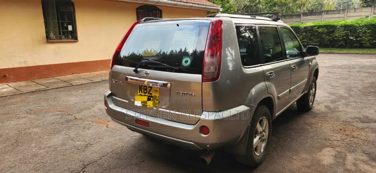 Nissan X-Trail 2007 Gold